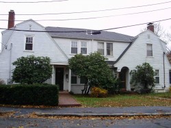 362 Ward St, Newton, MA 02459 exterior