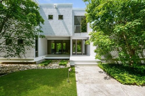 37 The Hunt Cir, Mashpee, MA 02649 exterior