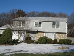 109 Rachel Rd, Newton, MA 02459 exterior