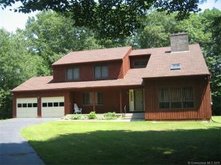97 Ford Rd, New Haven, CT 06525 exterior
