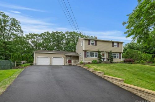 35 Merriman Cir, Southington, CT 06489 exterior