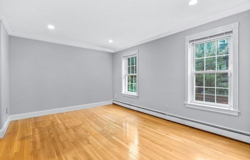 14 Dartmouth Pl, Roxbury-Xing, MA 02116 exterior