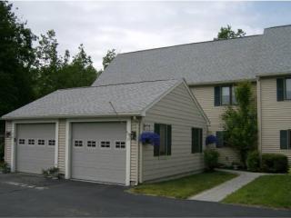 31 Hampton Towne Est, Hampton, NH 03842 exterior