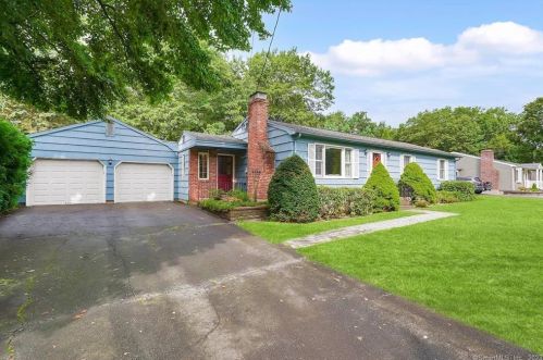 130 Pheasant Run Rd, Southington, CT 06489 exterior