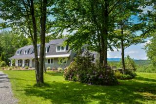 104 Minor Rd, Wilmington, VT 05363 exterior