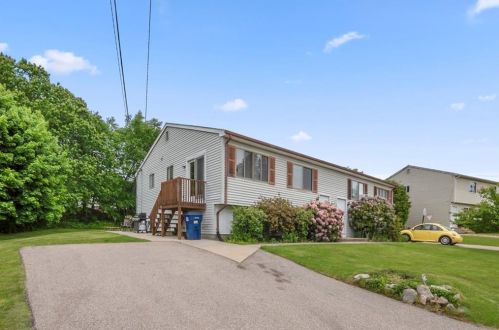 38 Meadowview Ter, Westerly, RI 02891 exterior
