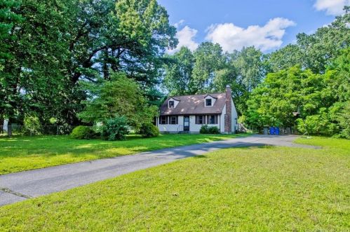 52 Indian Run, Enfield, CT 06082 exterior