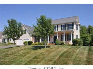 296 Scarborough Ln, Middletown, CT 06457 exterior