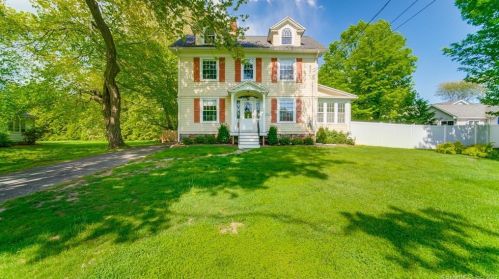284 Sport Hill Rd, Bridgeport, CT 06612 exterior