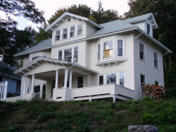 109 Commonwealth Ave, Newton, MA 02459 exterior