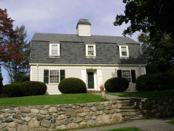 1669 Commonwealth Ave, Newton, MA 02465 exterior