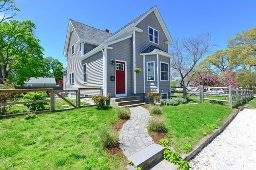 127 Van Buren St, Warwick, RI 02888 exterior