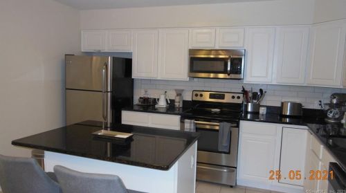 704 Lainey Ln, Killingly, CT exterior