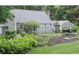 27 Stewart Ln, Milton, VT 05468 exterior