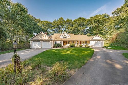 178 Old Colchester Rd, Colchester, CT 06420 exterior