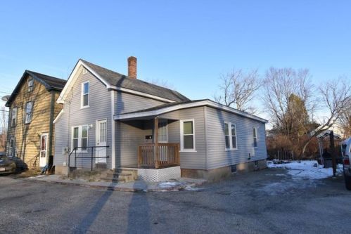 2 Raymond Pl, Athol, MA 01331 exterior