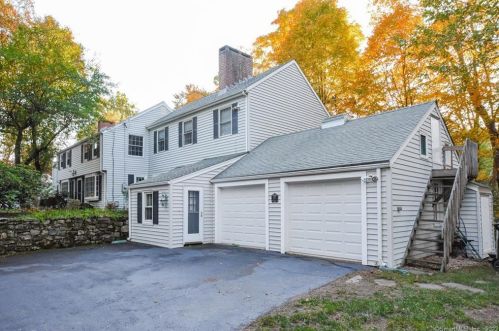 337 Mountain Rd, Hartford, CT 06107 exterior