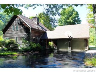 907 Street Ext, Andover, CT 06232 exterior