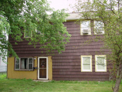 26 Cavanaugh Path, Newton, MA 02459 exterior