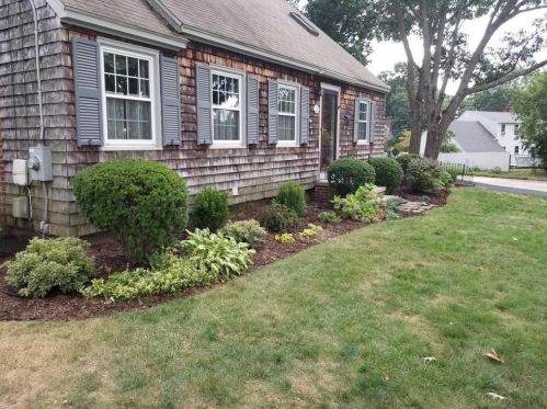 3 Cushing Rd, Warwick, RI 02888 exterior