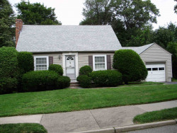 80 Longfellow Rd, Newton, MA 02462 exterior