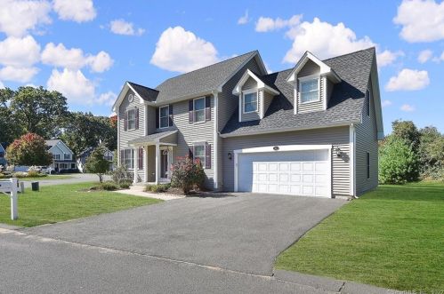 6 Masons Brook Ln, East Windsor, CT 06088 exterior