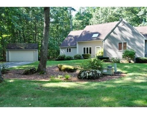 6 Old Colony Dr, Graniteville, MA 01886 exterior