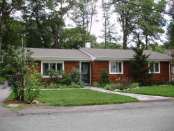 68 Brierfield Rd, Newton, MA 02461 exterior