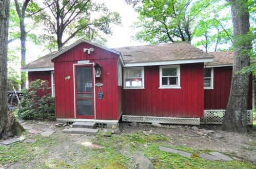 221 Norwich Lk, Huntington, MA 01050 exterior