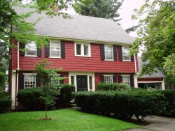 25 Olde Field Rd, Newton, MA 02459 exterior