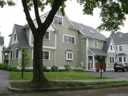 39 Beecher Pl, Newton, MA 02459 exterior