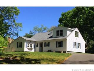 86 Davis Dr, Guilford, CT 06437 exterior