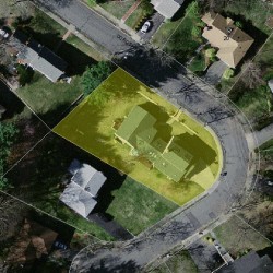 21 Dorothy Rd, Newton, MA 02459 aerial view