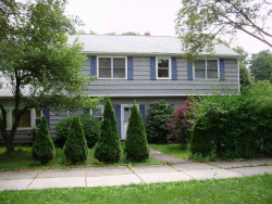 7 Van Wart Path, Newton, MA 02459 exterior