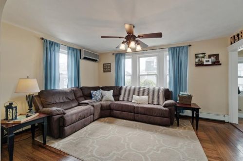 180 Bailey St, Woonsocket, RI 02895 exterior