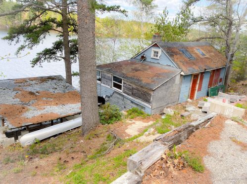 211 Caldwell Ln, Oxford, ME 04270 exterior