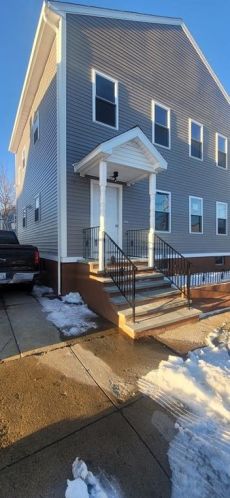 15 Colfax St, Providence, RI 02905 exterior