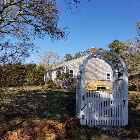 536 Meeting House Rd, South Chatham, MA 02659 exterior