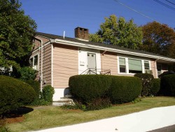 17 White Ave, Newton, MA 02459 exterior