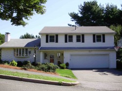 17 Ober Rd, Newton, MA 02459 exterior