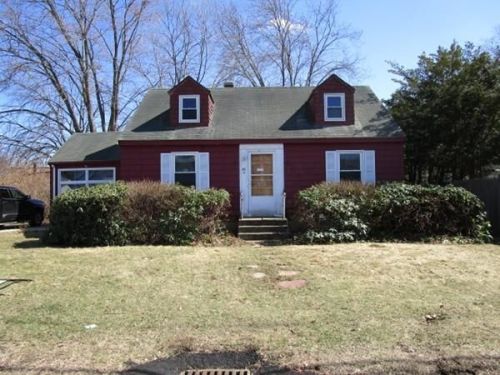 46 Webster St, Woburn, MA 01801 exterior