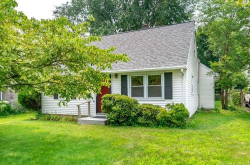 70 Albin Rd, Stamford, CT 06902 exterior