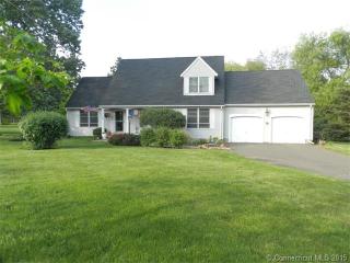 33 Standish Rd, Ellington, CT 06029 exterior