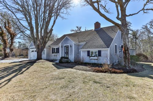 5 Shirley Dr, South-Chatham, MA 02659 exterior