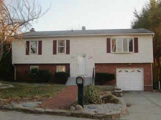 53 Vallette St, Cranston, RI 02920 exterior