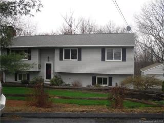 21 Paula Dr, Waterbury, CT 06716 exterior