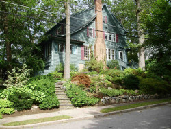 37 Alban Rd, Newton, MA 02468 exterior