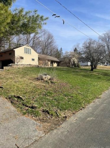 100 Ridgebrook Rd, Torrington, CT 06790 exterior