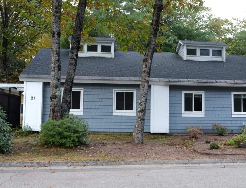 21 Amoskeag Rd, Concord, NH 03301 exterior