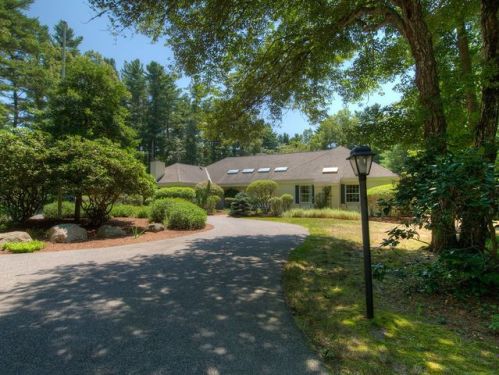 25 Hammetts Cove Rd, Marion, MA 02738 exterior